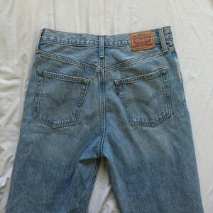 Levi's Light Blue women’s Classic Straight Jeans